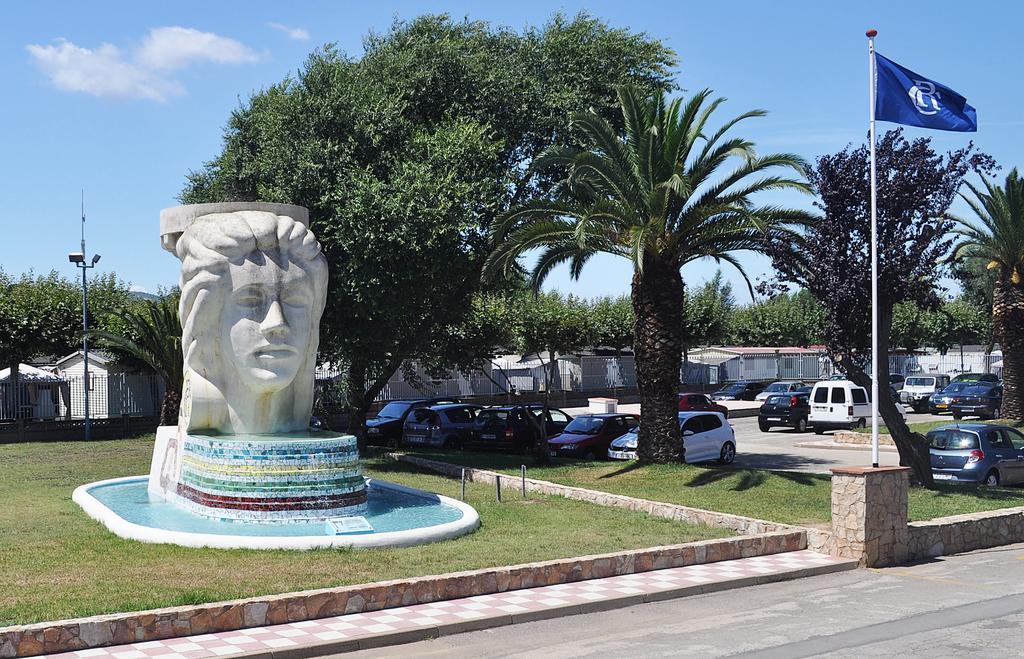 Parque de Campismo Riembau 3*